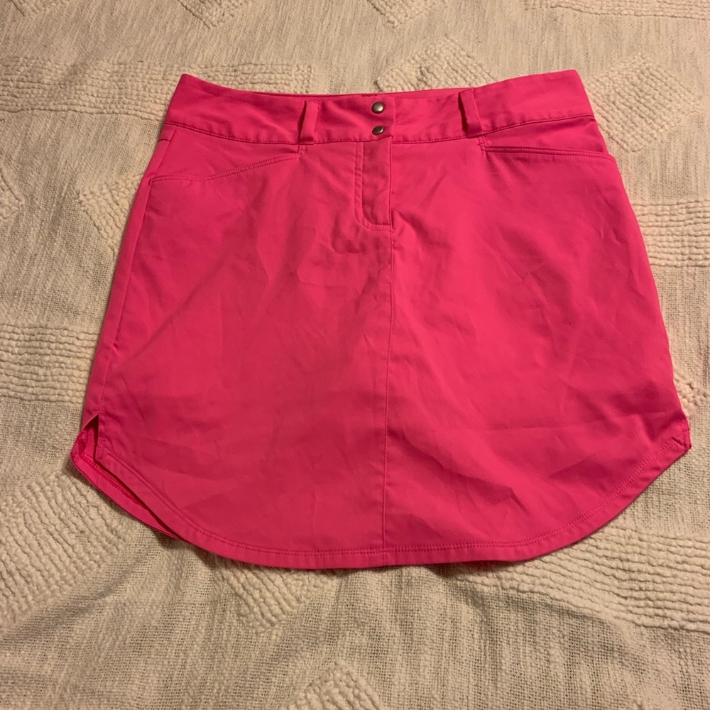 Adidas golf skirt size 6 hot pink